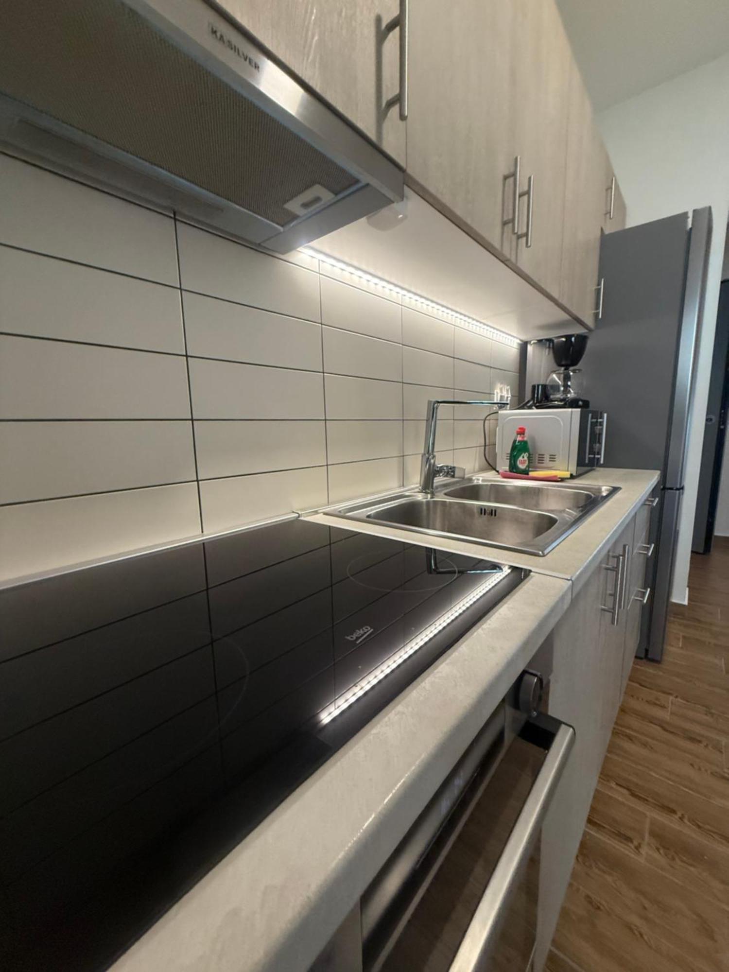 Aqua Mare Luxury Apartments Paralía 外观 照片